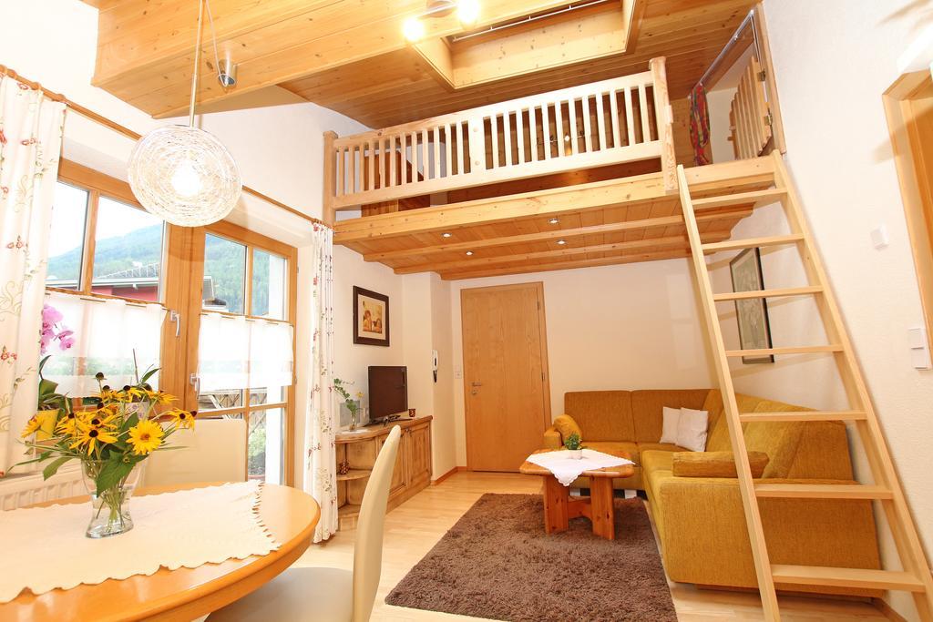 Apart Raetia Apartamento Pfunds Exterior foto